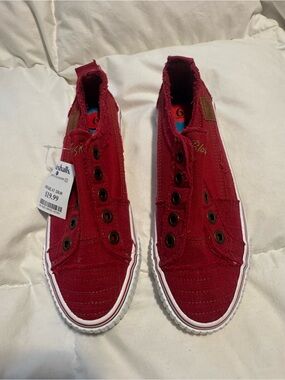 Blowfish Laceless Slip-On Sneakers in Deep Red